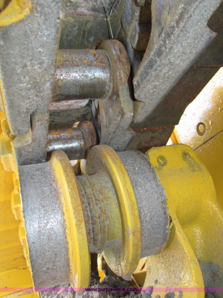 image for item H1240 2007 Komatsu D61EX-15 dozer