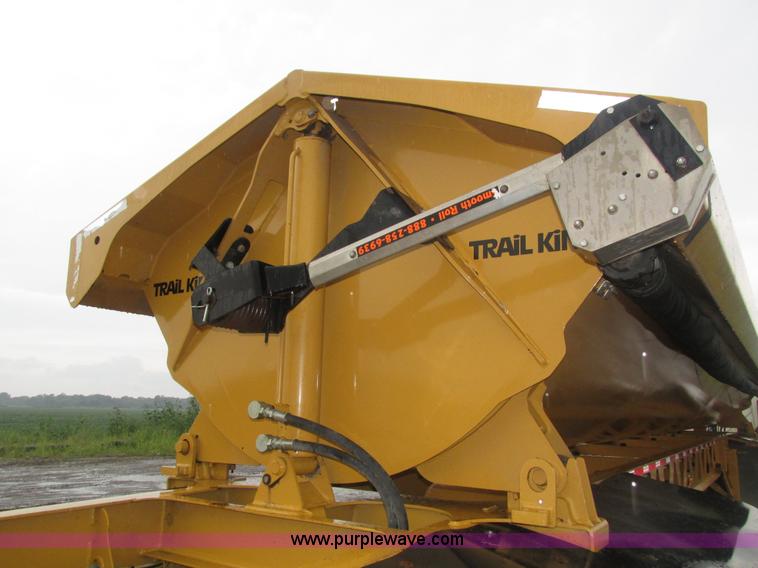 image for item H4509 2012 Trail King TK60SSD-433 side dump trailer