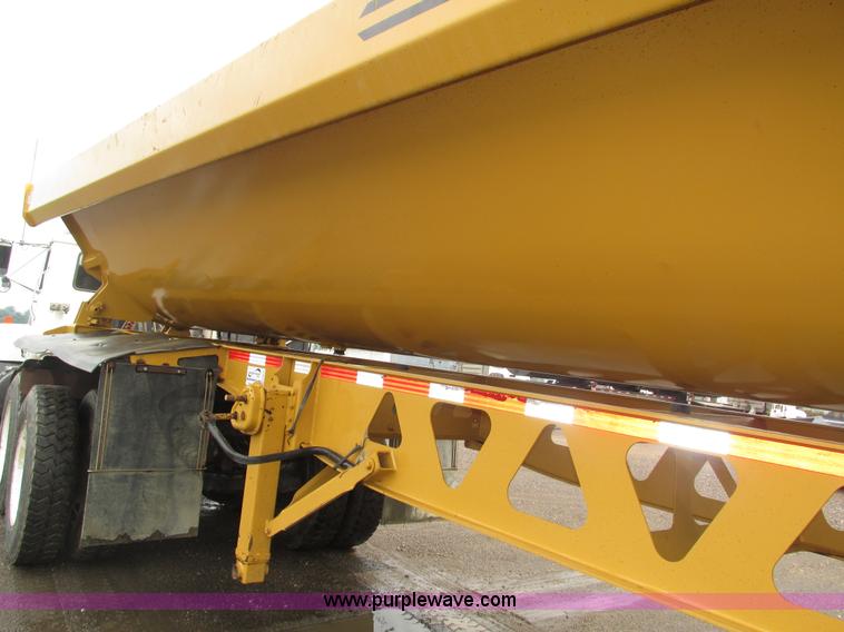 image for item H4511 2012 Trail King TK60SSD-433 side dump trailer