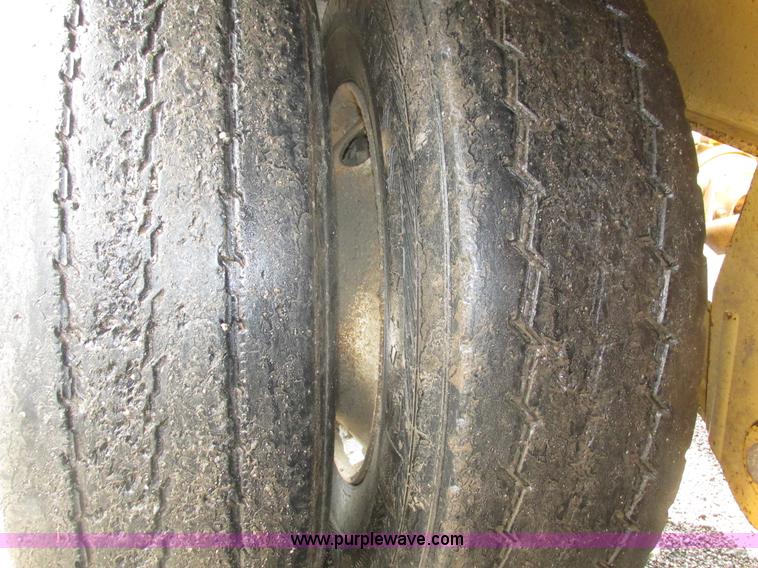 image for item H4511 2012 Trail King TK60SSD-433 side dump trailer