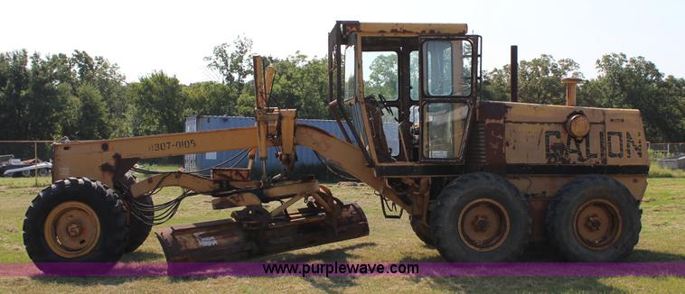 image for item J2396 Galion A550 motor grader