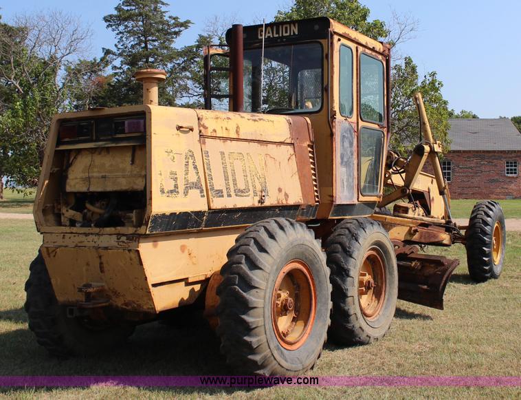 image for item J2396 Galion A550 motor grader