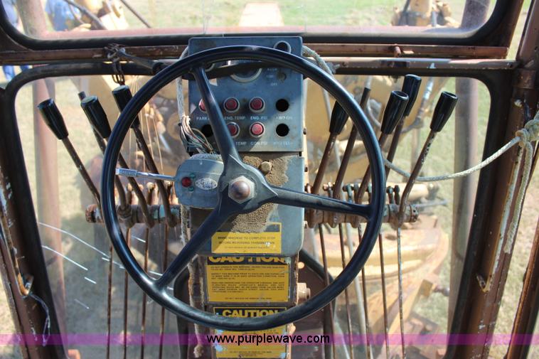 image for item J2396 Galion A550 motor grader