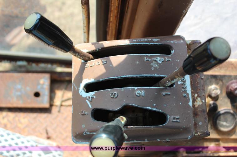 image for item J2396 Galion A550 motor grader