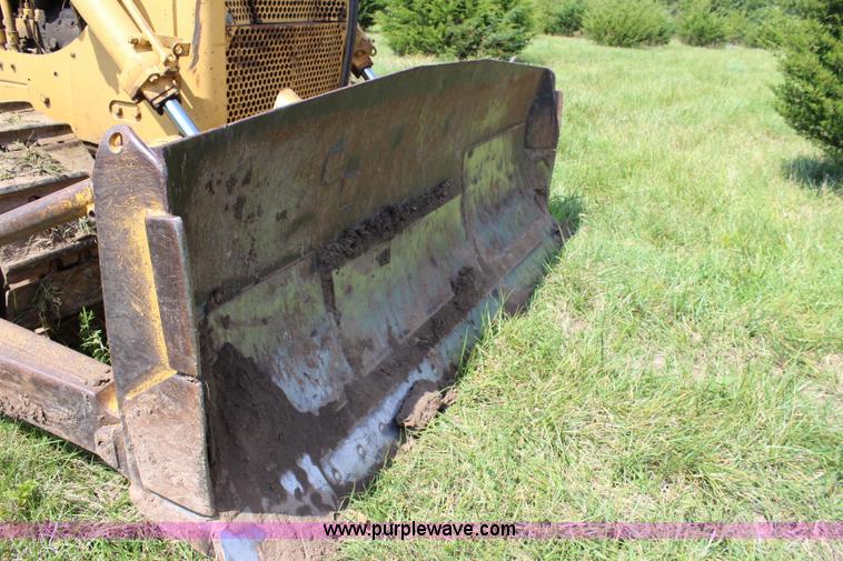 image for item J3528 1968 Caterpillar D7E dozer