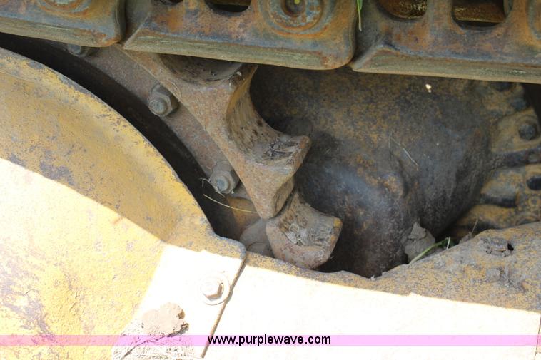 image for item J3528 1968 Caterpillar D7E dozer