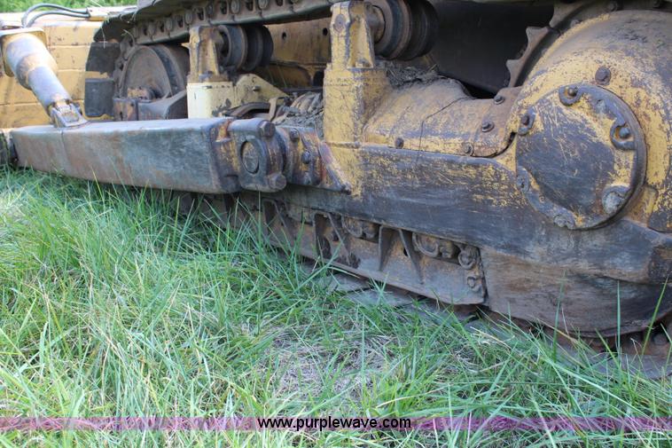 image for item J3528 1968 Caterpillar D7E dozer