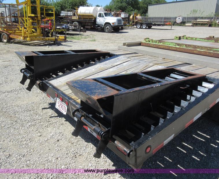 image for item J3574 2014 Big Tex 24ED-24+5 equipment trailer