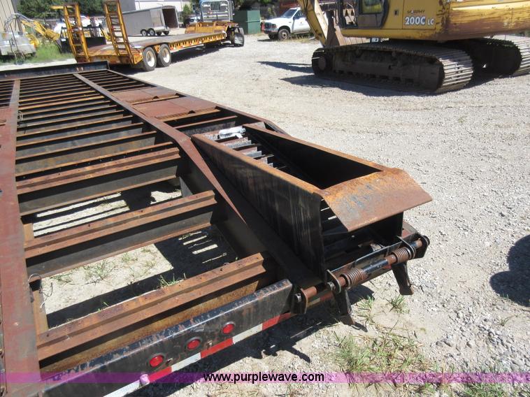 image for item J3575 2007 Big Tex 24ED-24+5 equipment trailer