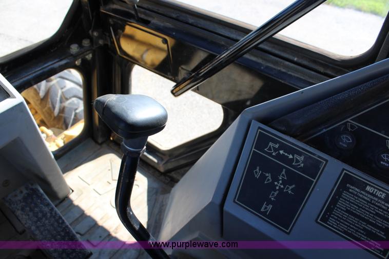 image for item J3709 1999 Caterpillar 416B backhoe