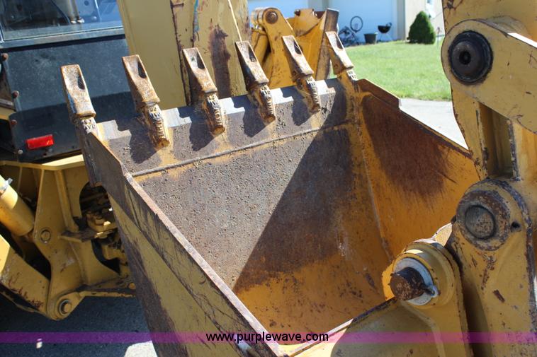 image for item J3709 1999 Caterpillar 416B backhoe