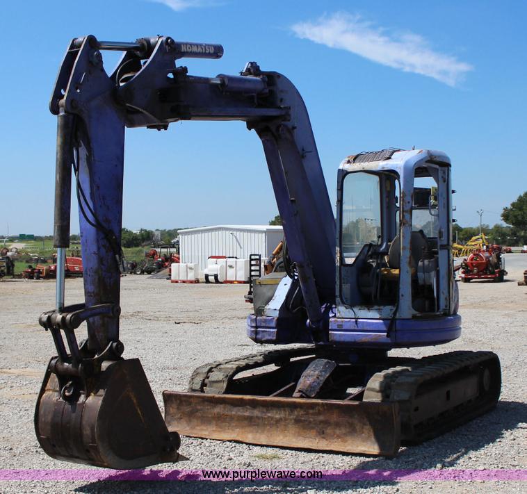 image for item J4423 Komatsu PC75UU-2 compact excavator