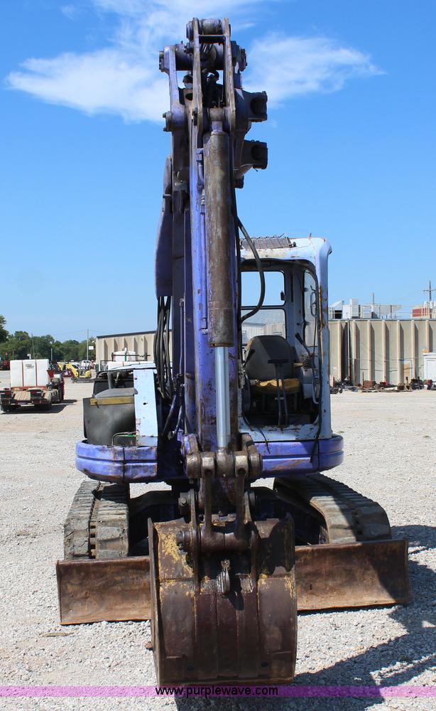 image for item J4423 Komatsu PC75UU-2 compact excavator