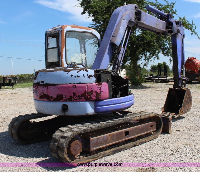 image for item J4423 Komatsu PC75UU-2 compact excavator