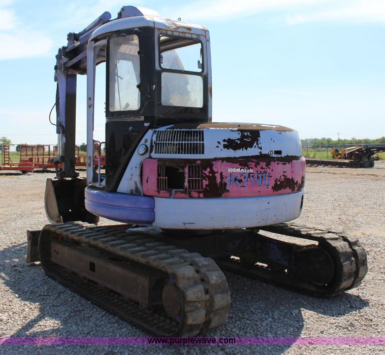 image for item J4423 Komatsu PC75UU-2 compact excavator