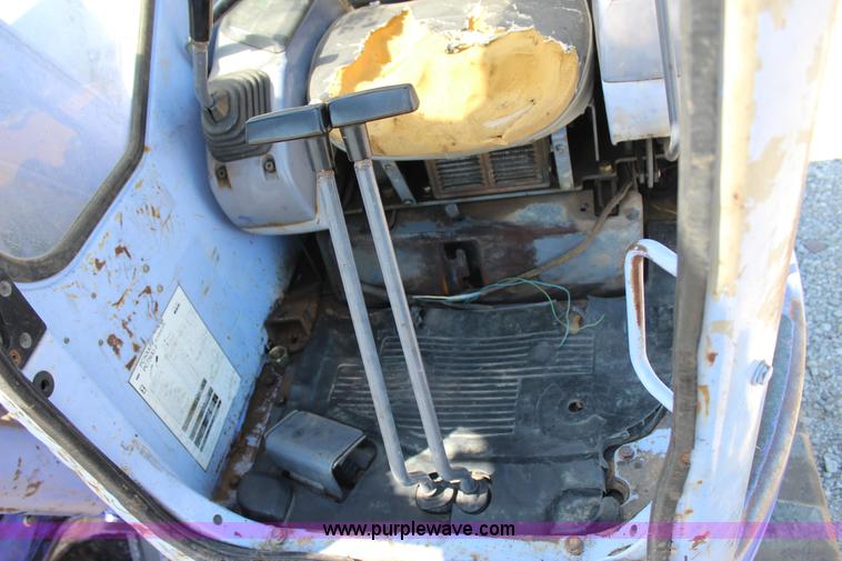 image for item J4423 Komatsu PC75UU-2 compact excavator