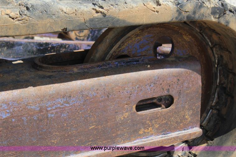 image for item J4423 Komatsu PC75UU-2 compact excavator