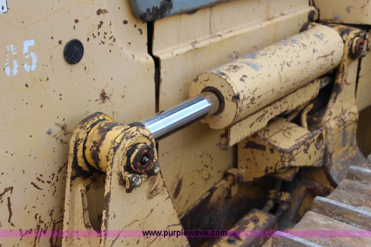 image for item J4431 2001 Komatsu D41E-6 dozer