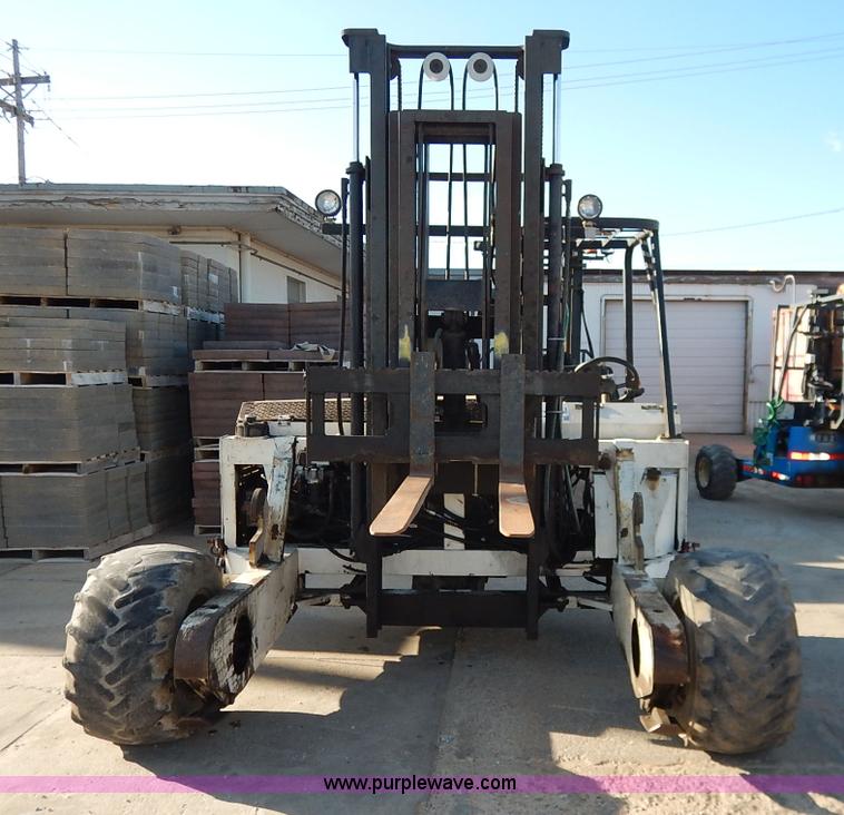 image for item J6460 1996 Tail Gator 5000AWD forklift