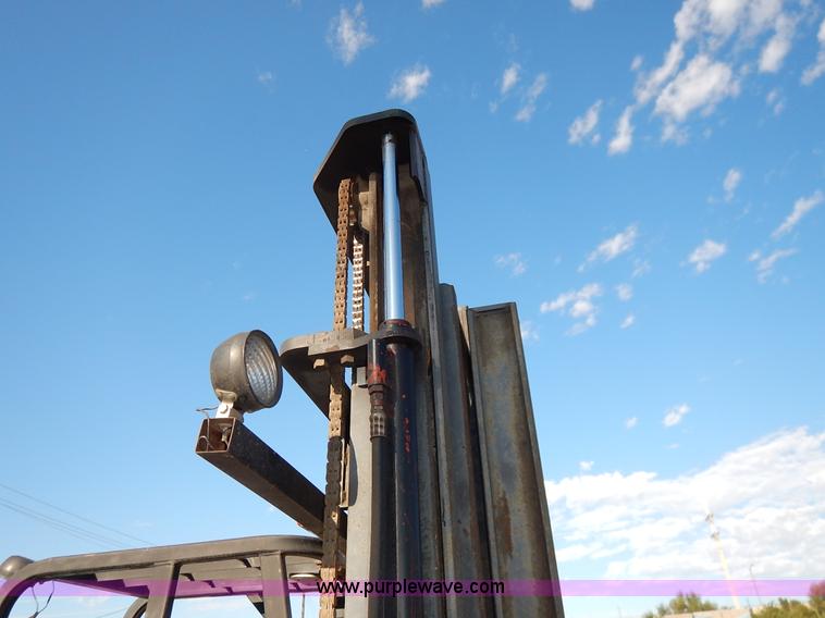 image for item J6460 1996 Tail Gator 5000AWD forklift