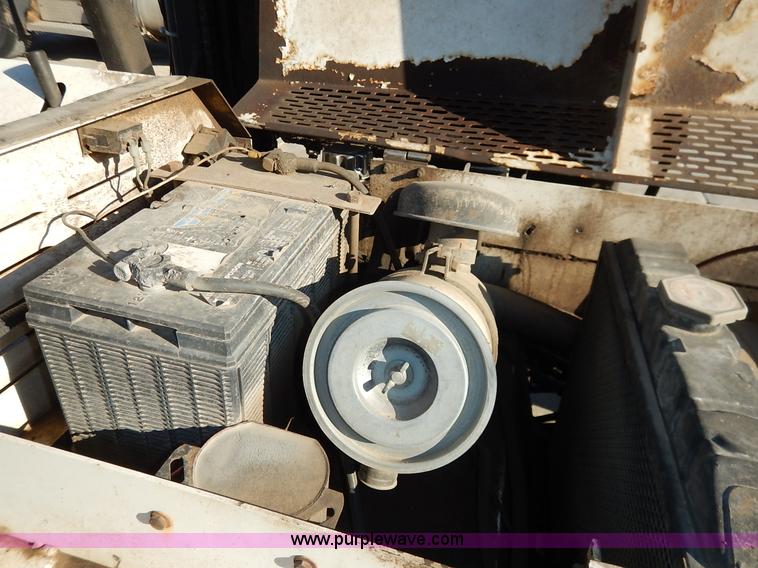 image for item J6460 1996 Tail Gator 5000AWD forklift