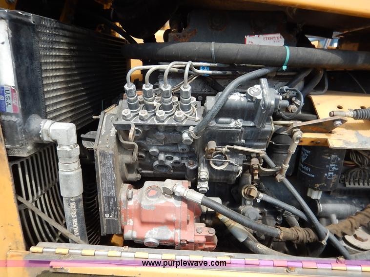 image for item J6480 1999 Vermeer D24X40A Navigator directional drill