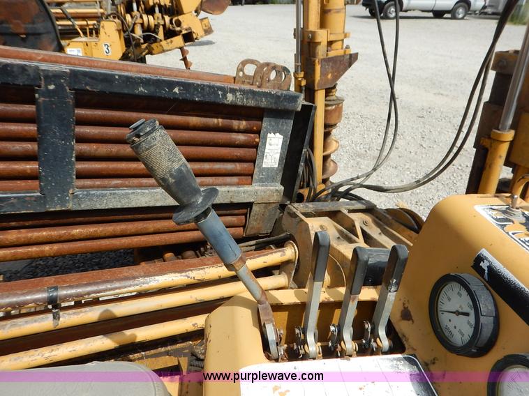 image for item J6481 1999 Vermeer D24X40A Navigator directional drill