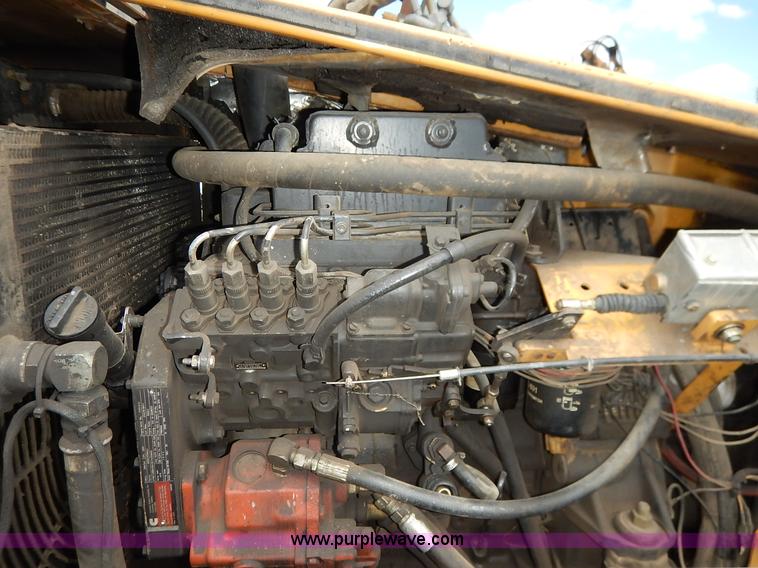 image for item J6481 1999 Vermeer D24X40A Navigator directional drill