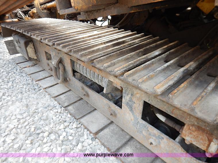 image for item J6481 1999 Vermeer D24X40A Navigator directional drill