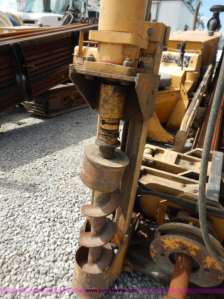 image for item J6481 1999 Vermeer D24X40A Navigator directional drill