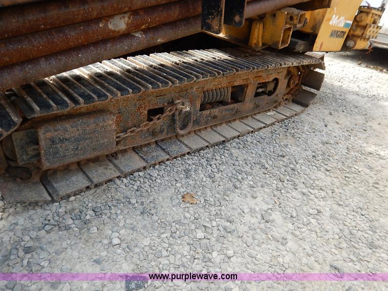 image for item J6482 2000 Vermeer D24X40A Navigator directional drill