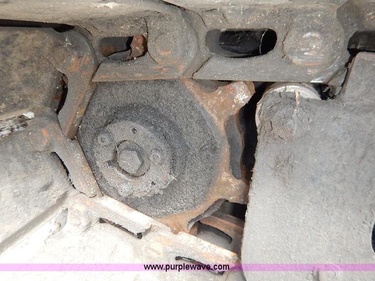 image for item J6482 2000 Vermeer D24X40A Navigator directional drill