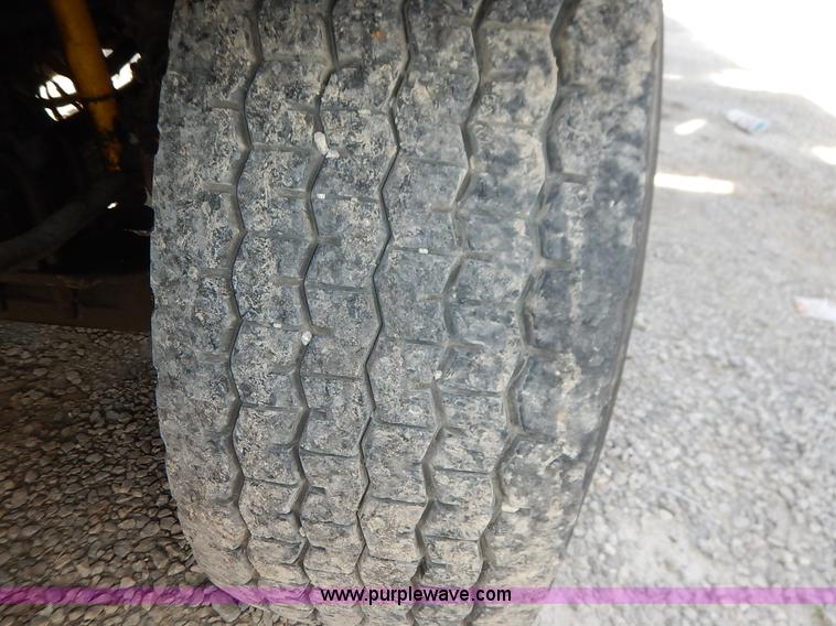 image for item J6484 1997 Ford LT8501 Louisville sewer rodder and vacuum excavation  truck