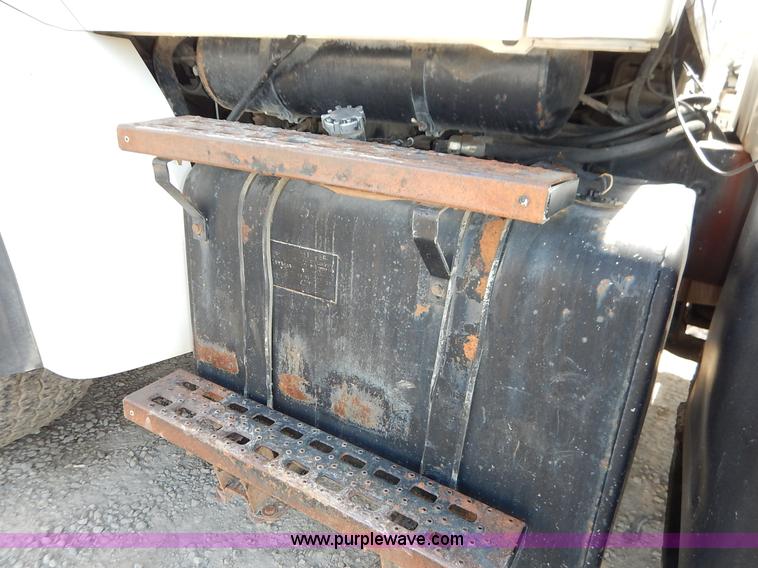 image for item J6484 1997 Ford LT8501 Louisville sewer rodder and vacuum excavation  truck