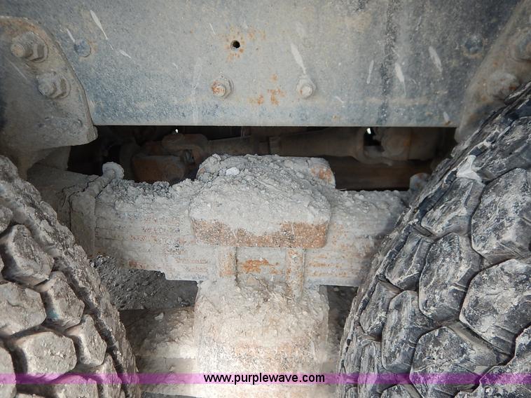 image for item J6484 1997 Ford LT8501 Louisville sewer rodder and vacuum excavation  truck