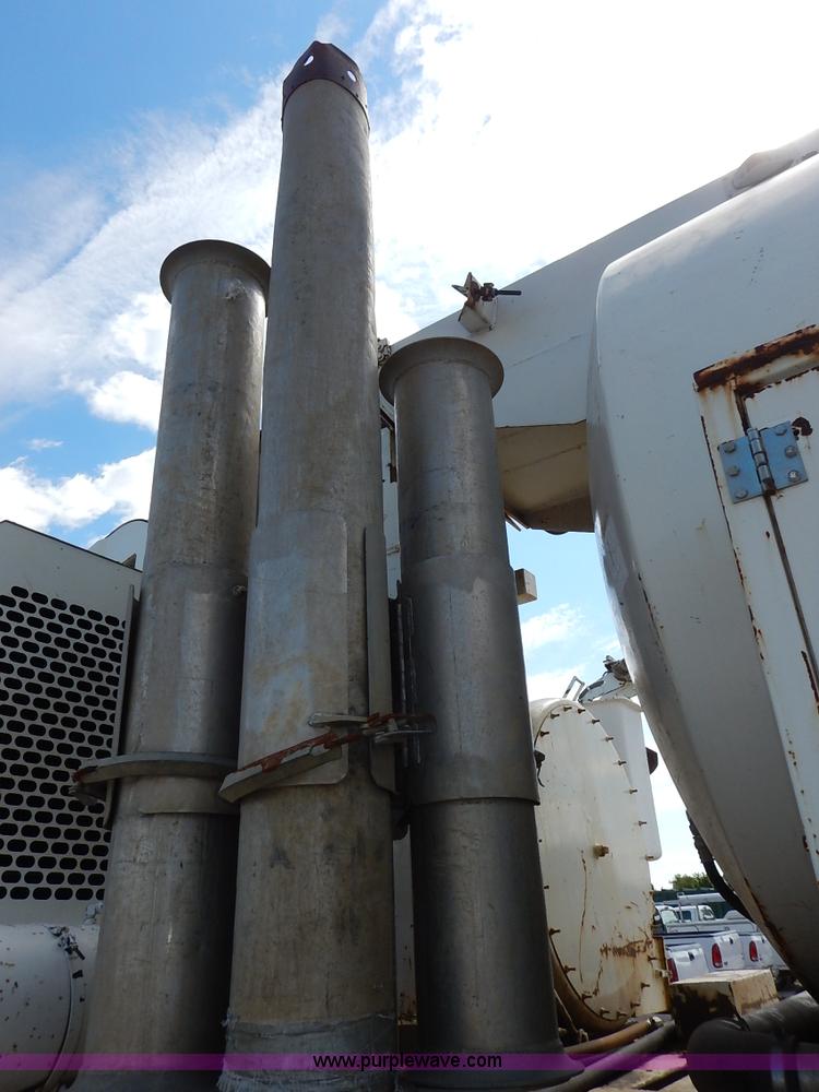 image for item J6484 1997 Ford LT8501 Louisville sewer rodder and vacuum excavation  truck