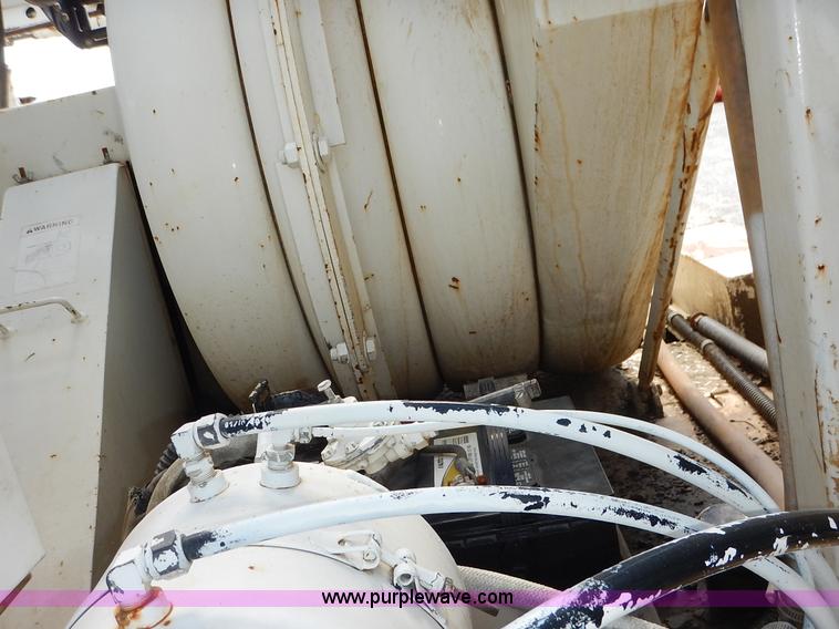 image for item J6484 1997 Ford LT8501 Louisville sewer rodder and vacuum excavation  truck