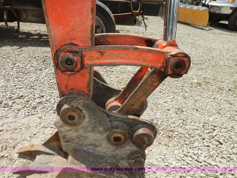 image for item J6496 2007 Kubota KX91-3 compact excavator