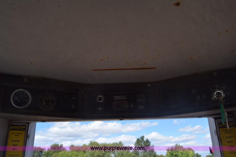 image for item J7782 Gehl 4510 skid steer