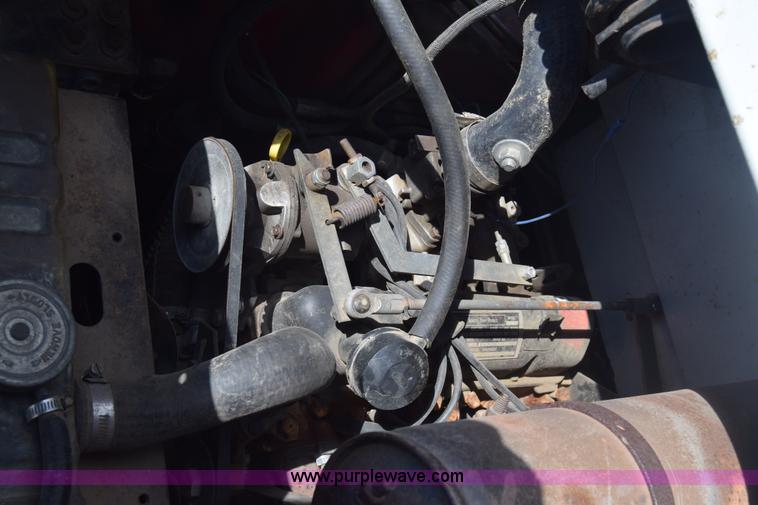 image for item J7782 Gehl 4510 skid steer