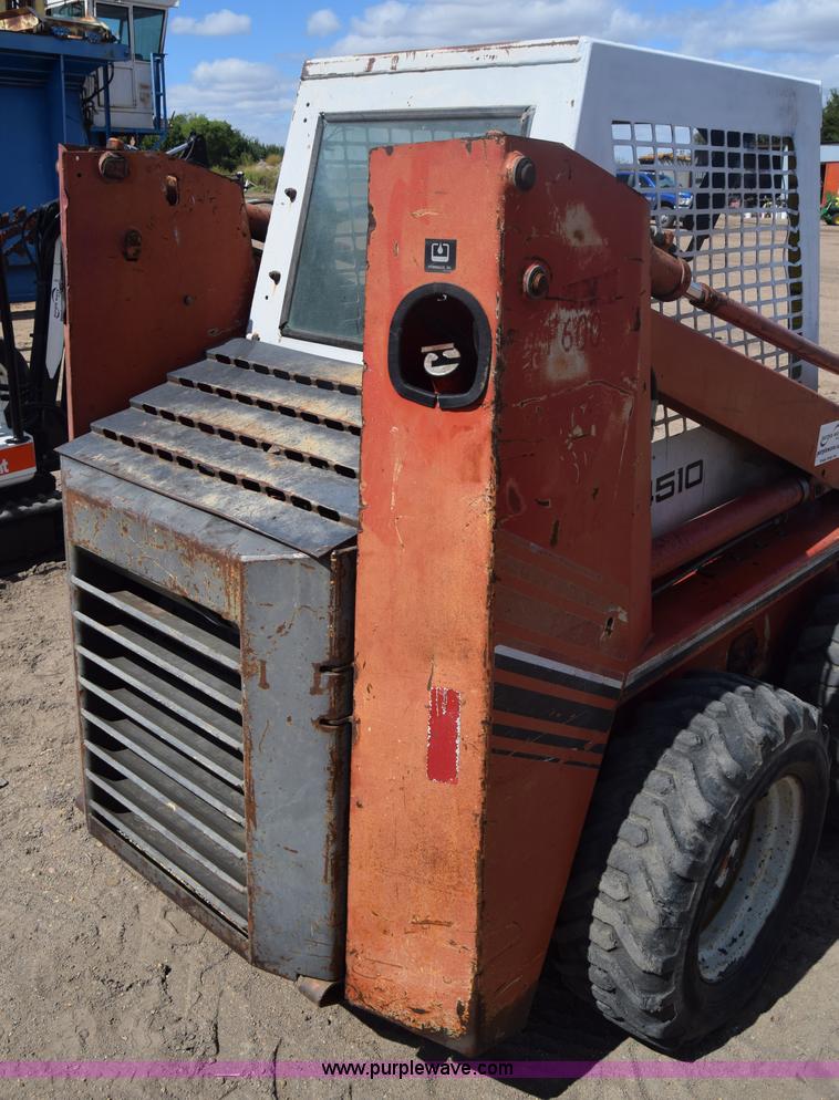 image for item J7782 Gehl 4510 skid steer