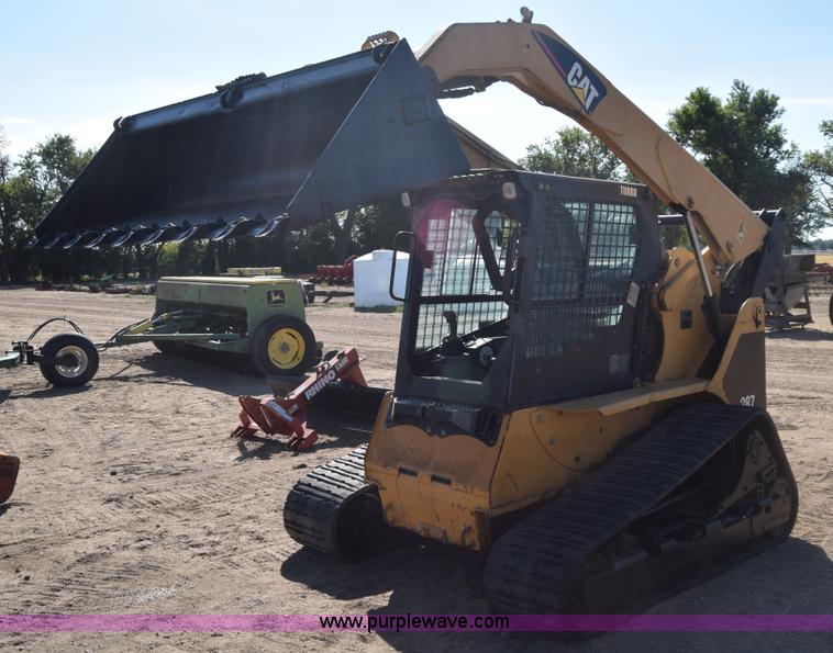 image for item J8199 2003 Caterpillar 287 skid steer