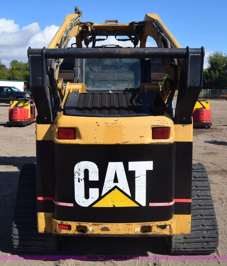 image for item J8199 2003 Caterpillar 287 skid steer