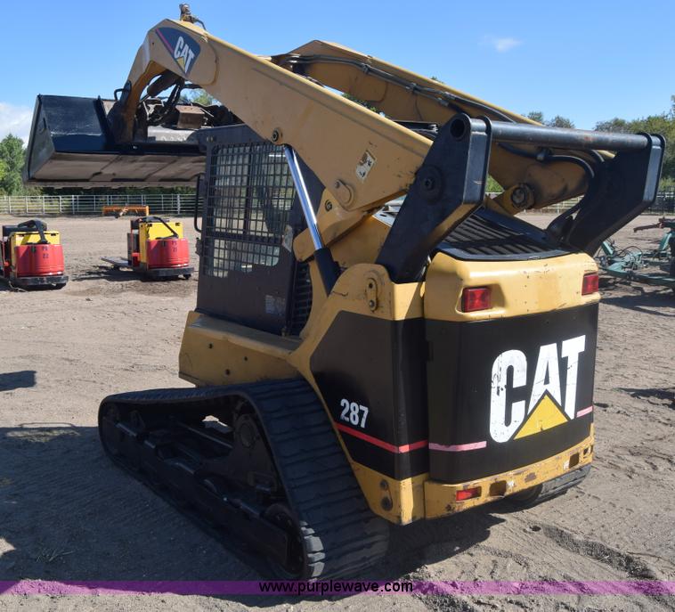 image for item J8199 2003 Caterpillar 287 skid steer