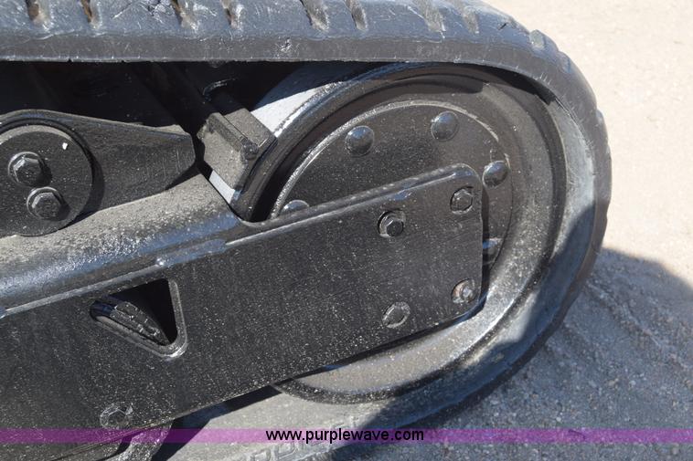 image for item J8199 2003 Caterpillar 287 skid steer