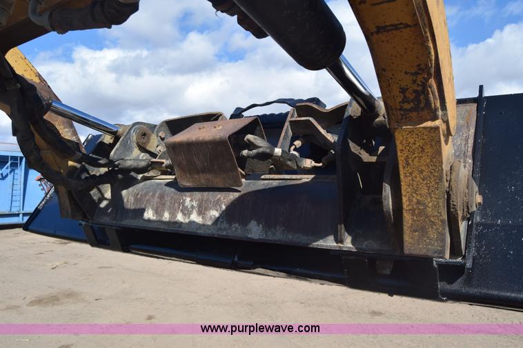 image for item J8199 2003 Caterpillar 287 skid steer