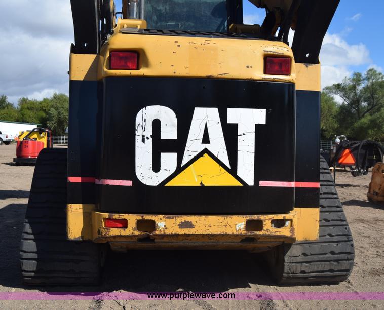 image for item J8199 2003 Caterpillar 287 skid steer