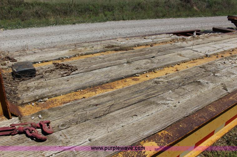 image for item K1105 1966 Hyster equipment trailer