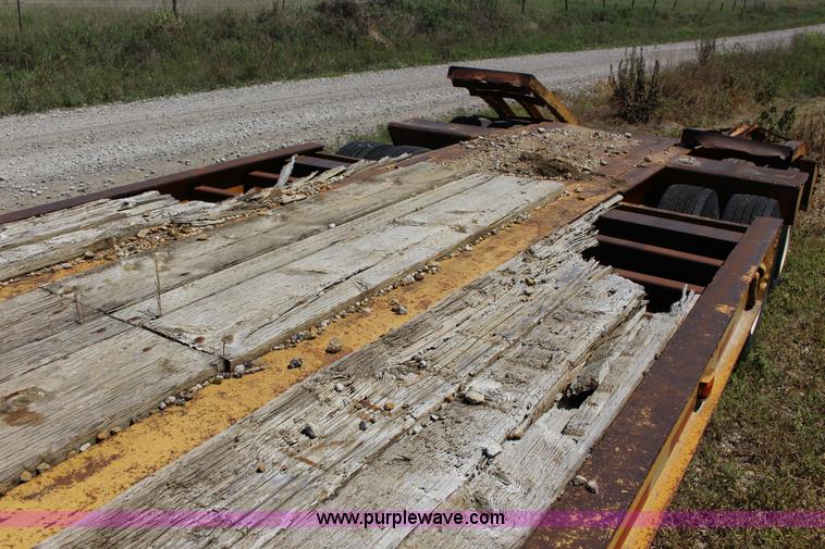 image for item K1105 1966 Hyster equipment trailer