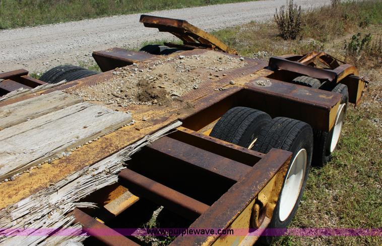 image for item K1105 1966 Hyster equipment trailer